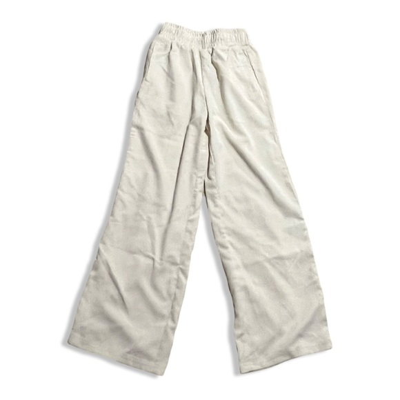 Forever 21 Pants - Forever 21 white high waisted corduroy velvet straight leg pants | NEW size S